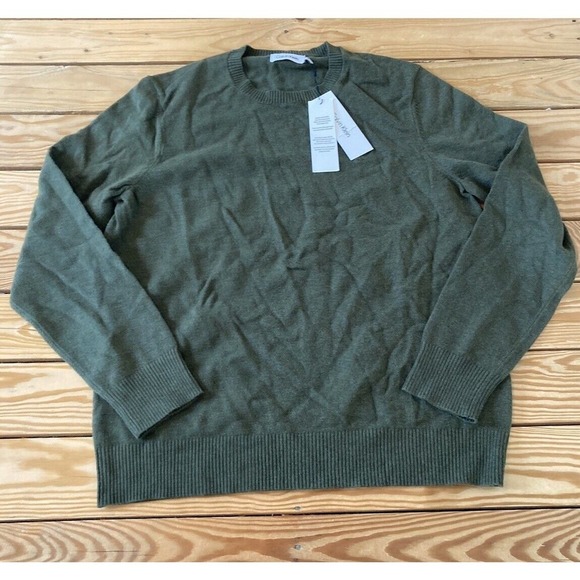 Calvin Klein Other - NWT $98 Calvin Klein Crew Neck Sweater Size Medium Men’s Green Pullover